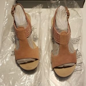 Vionic Kaytie Women's Wedge Sandal:Size 6:Medium Width/Terra Cotta